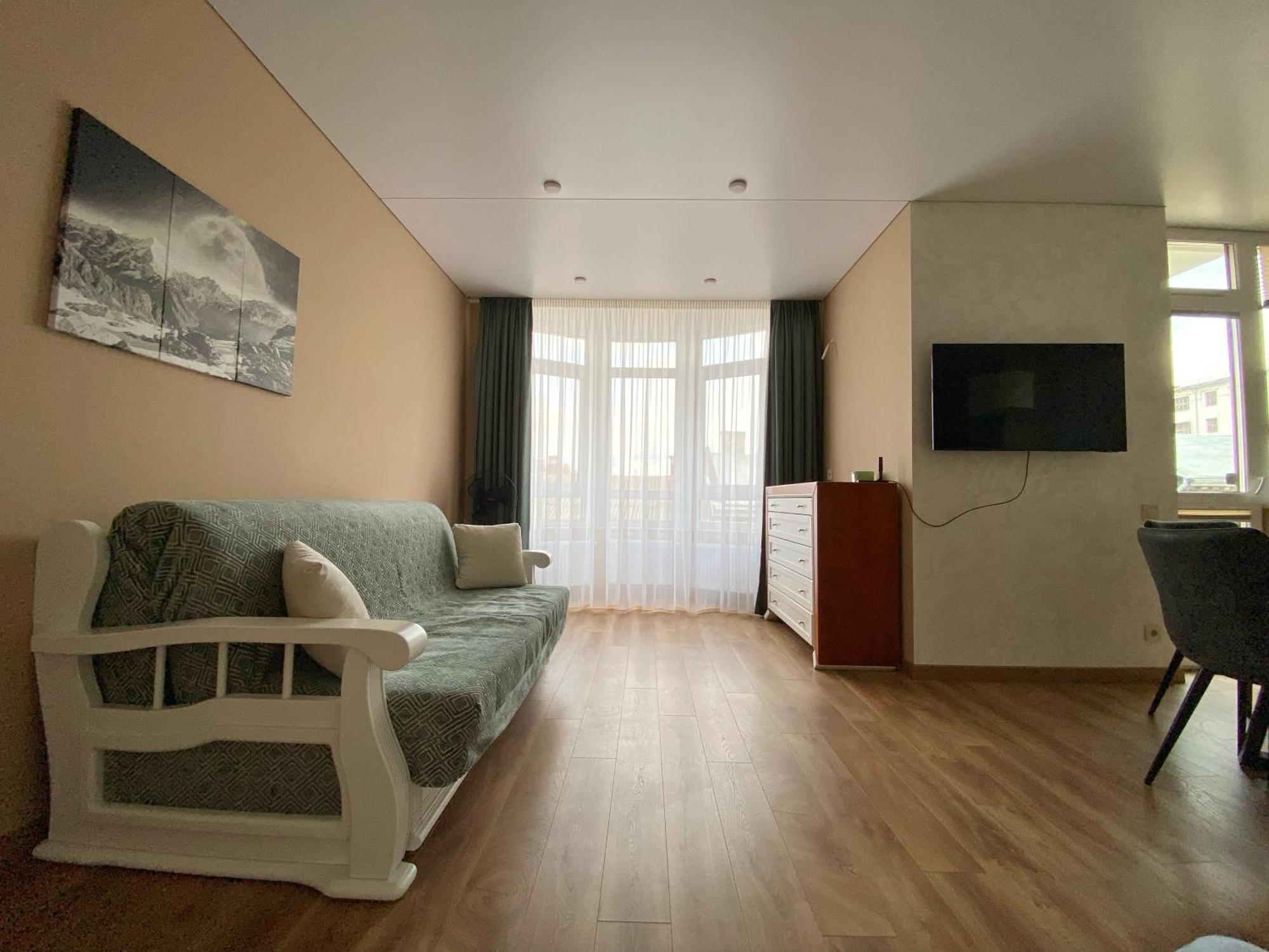 Apartamento Apatrment In Khmelnytsky Street Natasha Leópolis Exterior foto