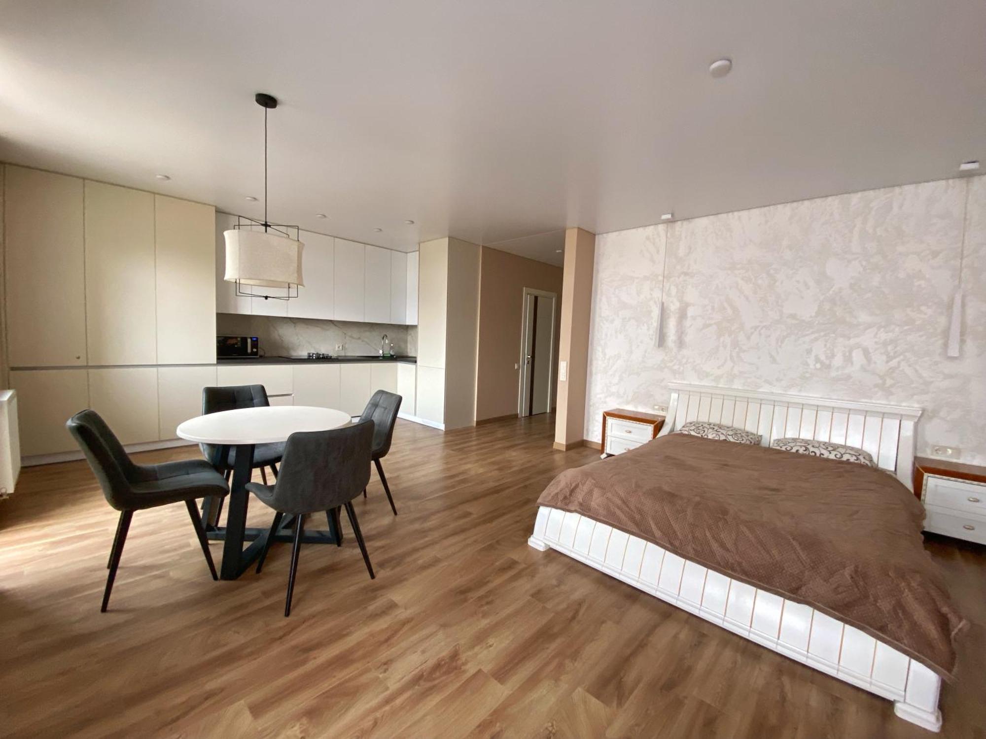 Apartamento Apatrment In Khmelnytsky Street Natasha Leópolis Exterior foto